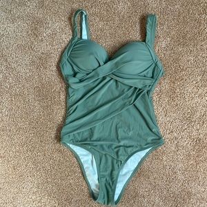 Green One-piece Cupshe Swimsuit